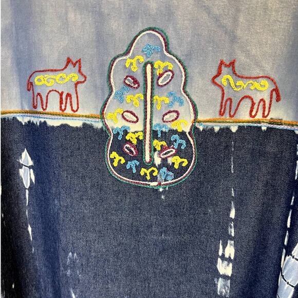 Madison Studio, Blue, Aztec Embroidery Button Top, Women's L - Picture 13 of 15